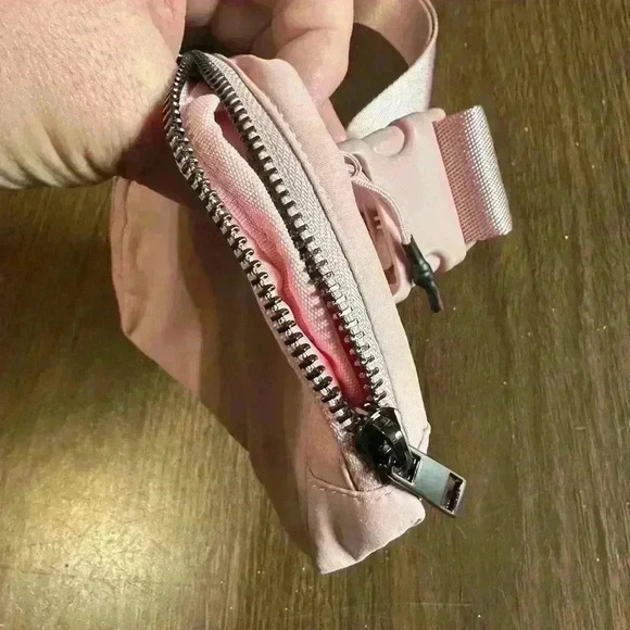 Light Pink Fanny Bag. Zip Closure. Pockets. Adjustable. 5”x9”. - Picture 3 of 8